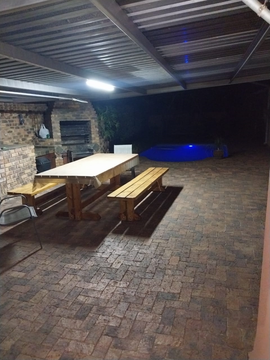3 Bedroom Property for Sale in Vaalpark Free State